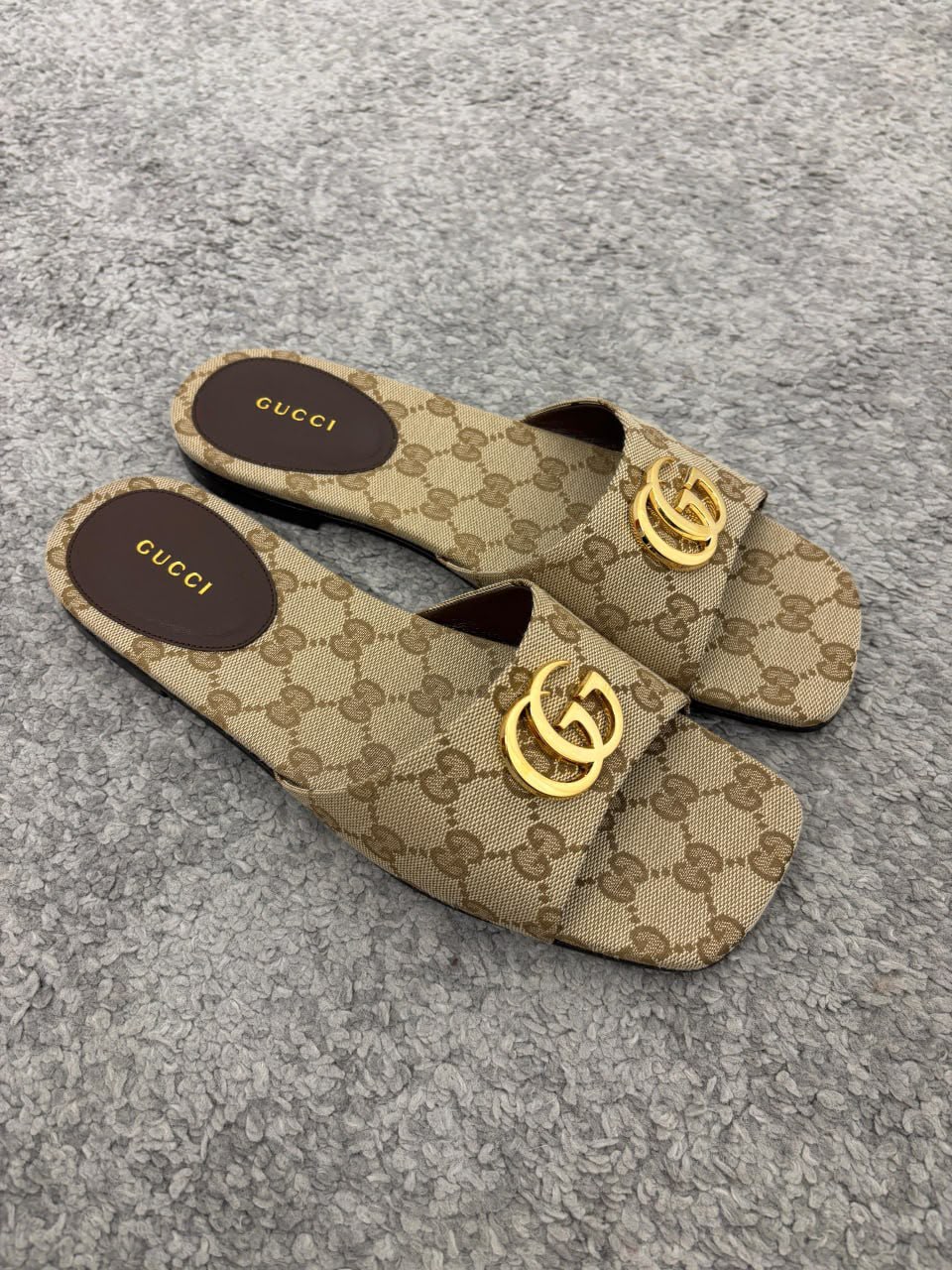 GG Marmont Slide Sandal