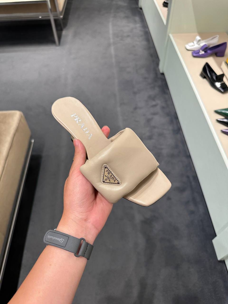 Nappa leather slides