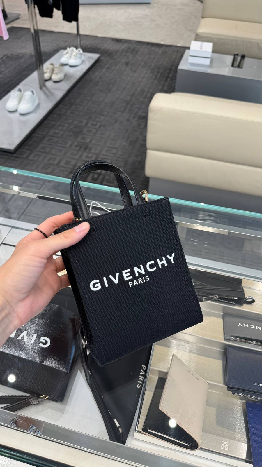G-Tote Small Shopping Bag in Canvas