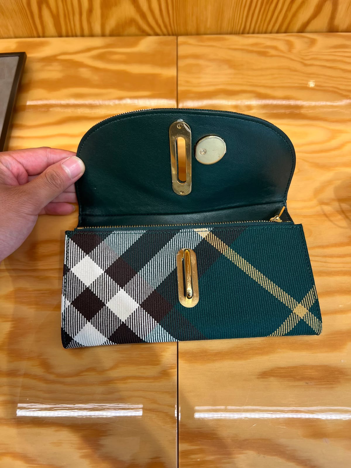 Leather Continental Wallet