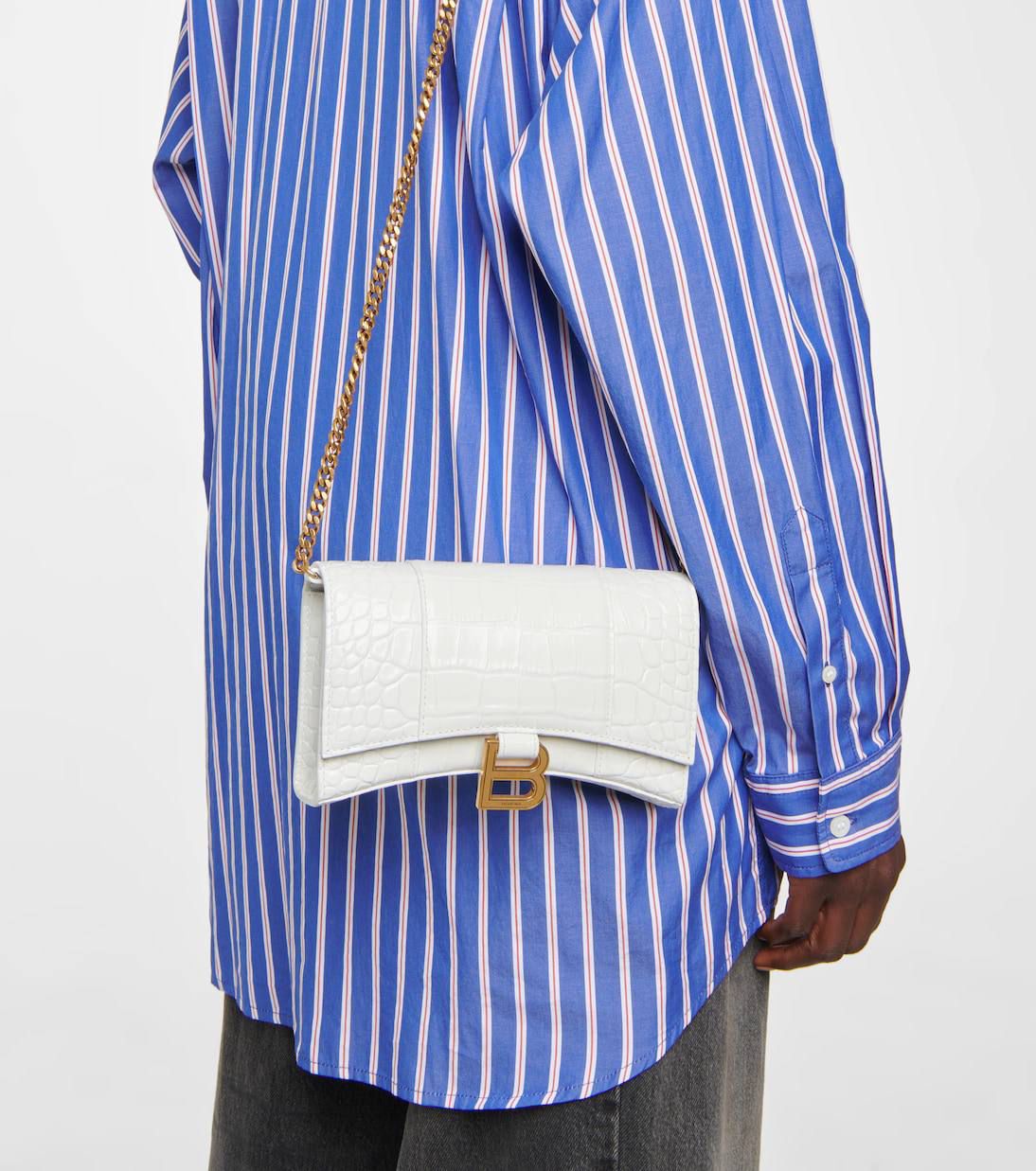 Hourglass Chain Bag