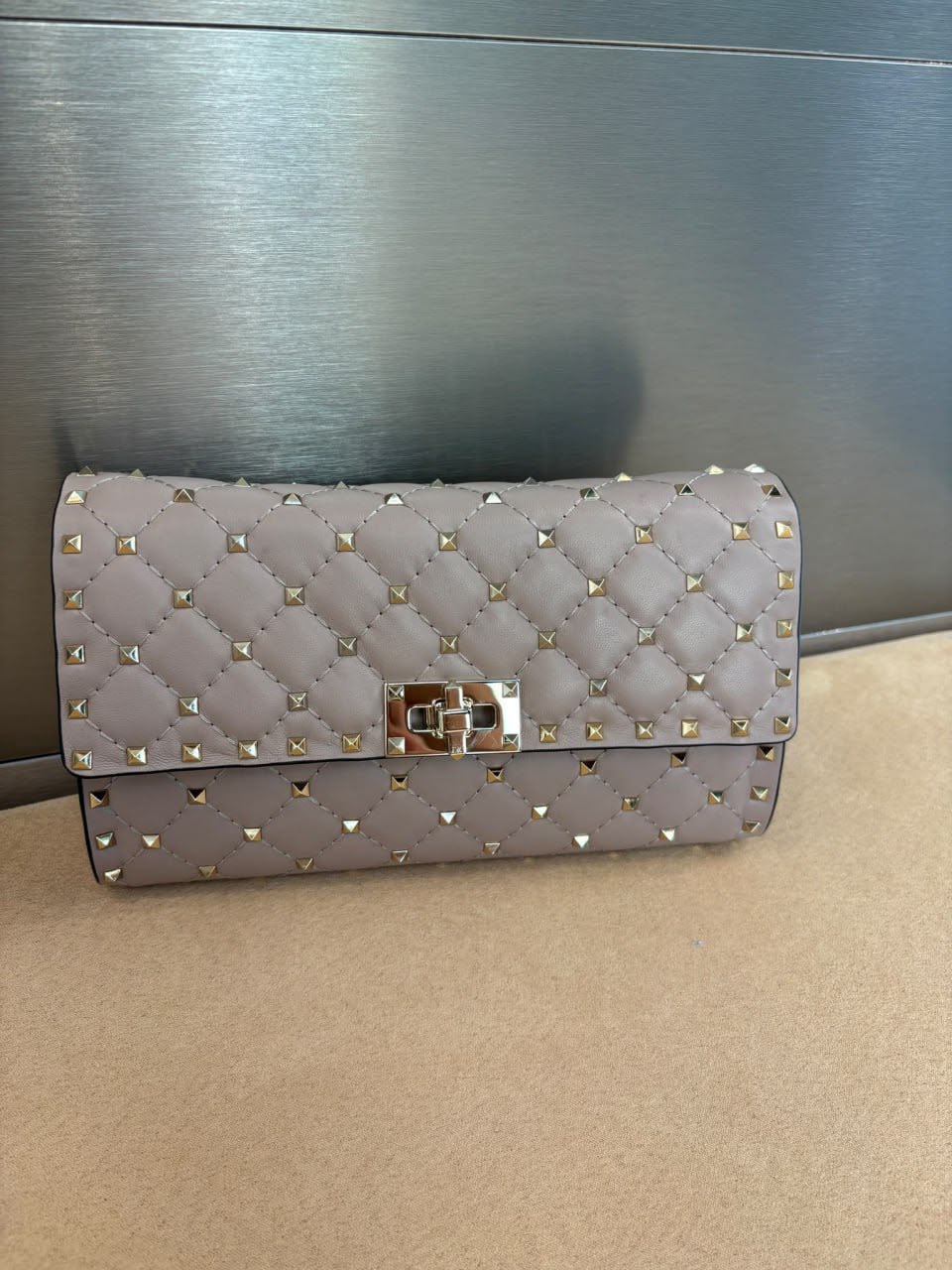 Garavani Rockstud Spike Chain Bag