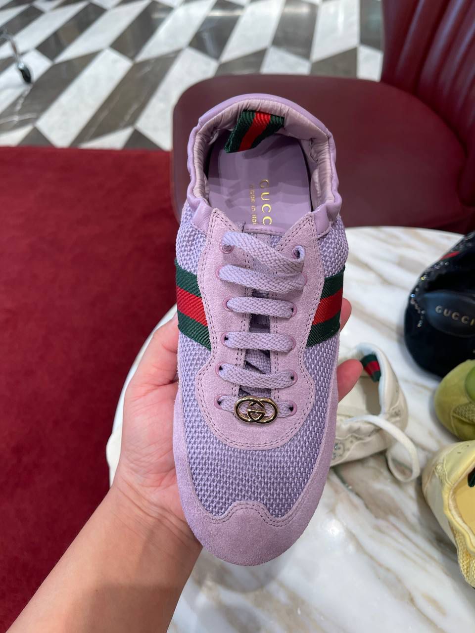 Women's Run Sneaker