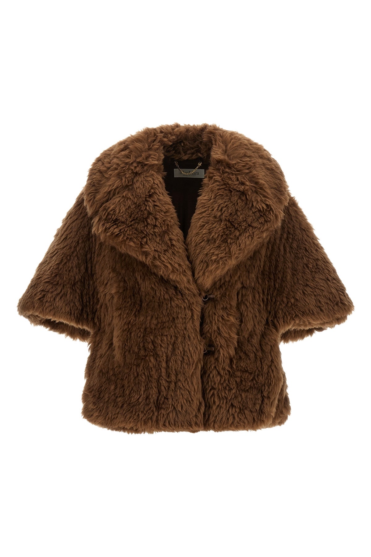 'Accorta' cape