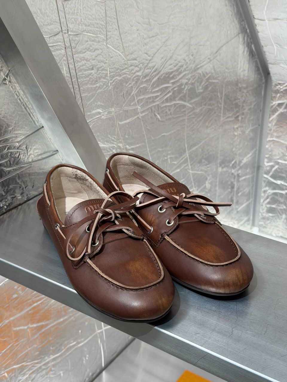 Leather boat shoes