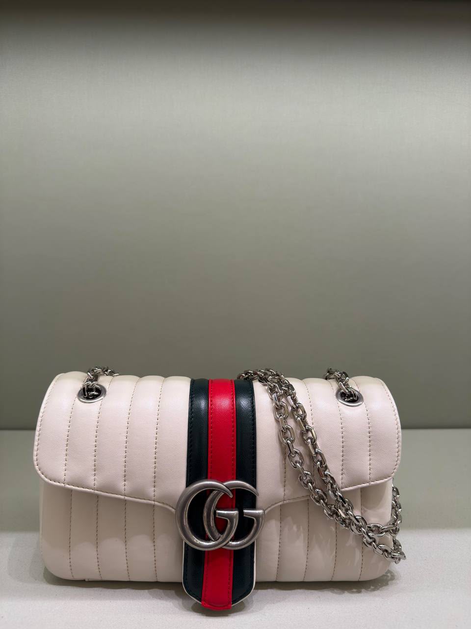GG Marmont Small Shoulder Bag