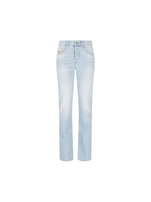 Jeans realizzati in cotone