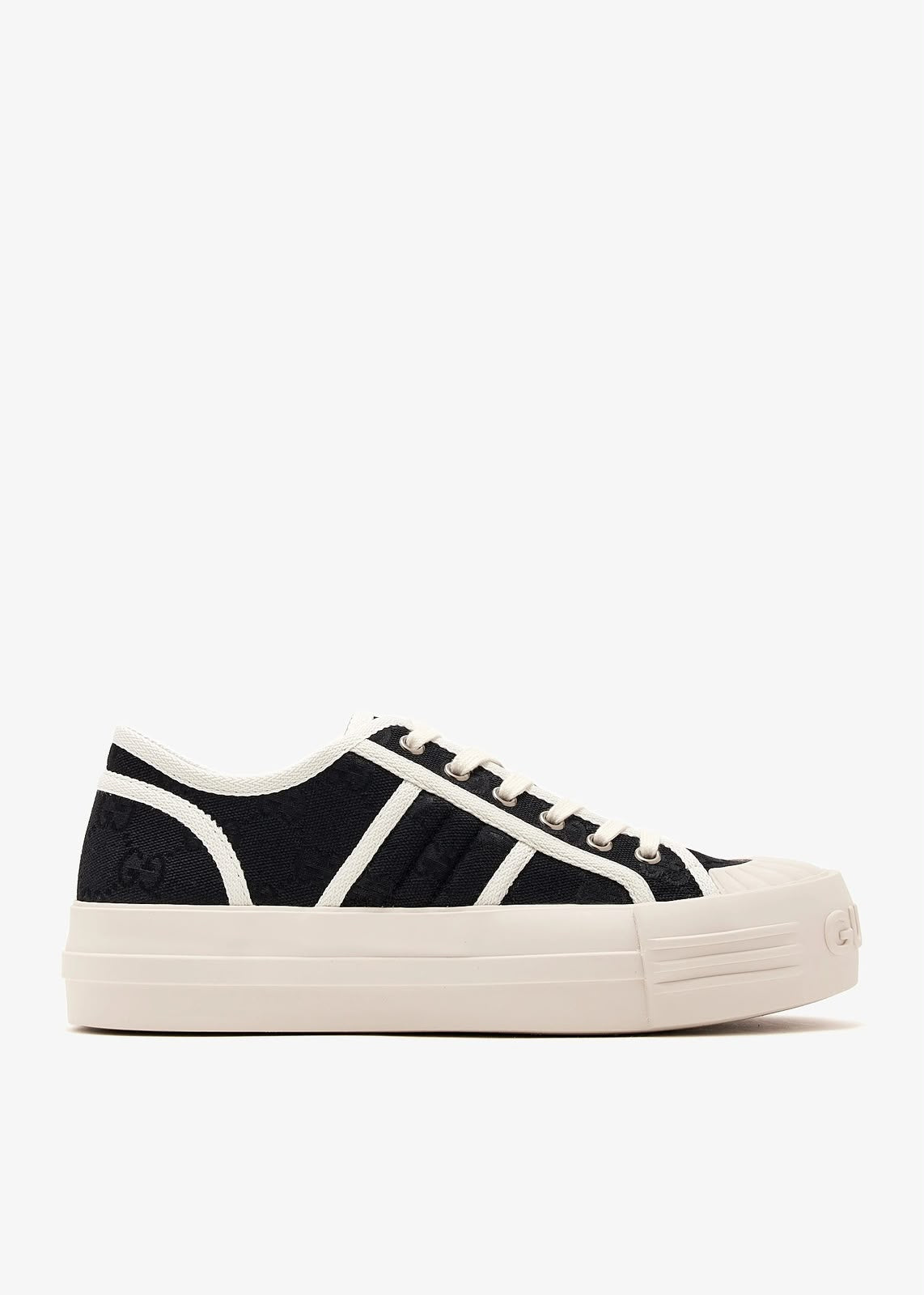 Basket Low-Top Sneaker