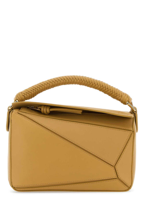 LOEWE BORSA A TRACOLLA For Women Exterior: 100% Calf Lining: 100% Cotton Finishing: Golden metal