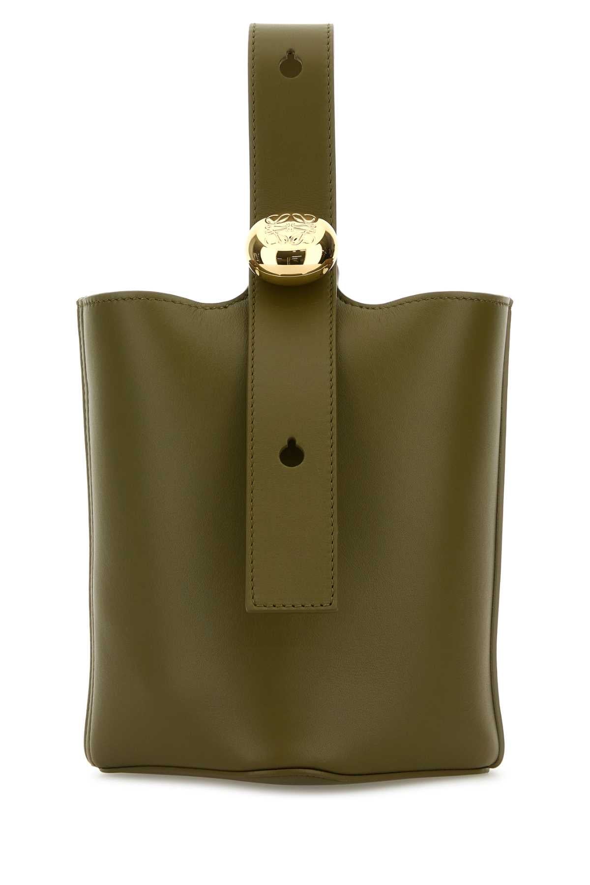 LOEWE PEBBLE BUCKET MINI For Women Exterior: 100% Calf Lining: 100% Suede Finishing: Gold metal
