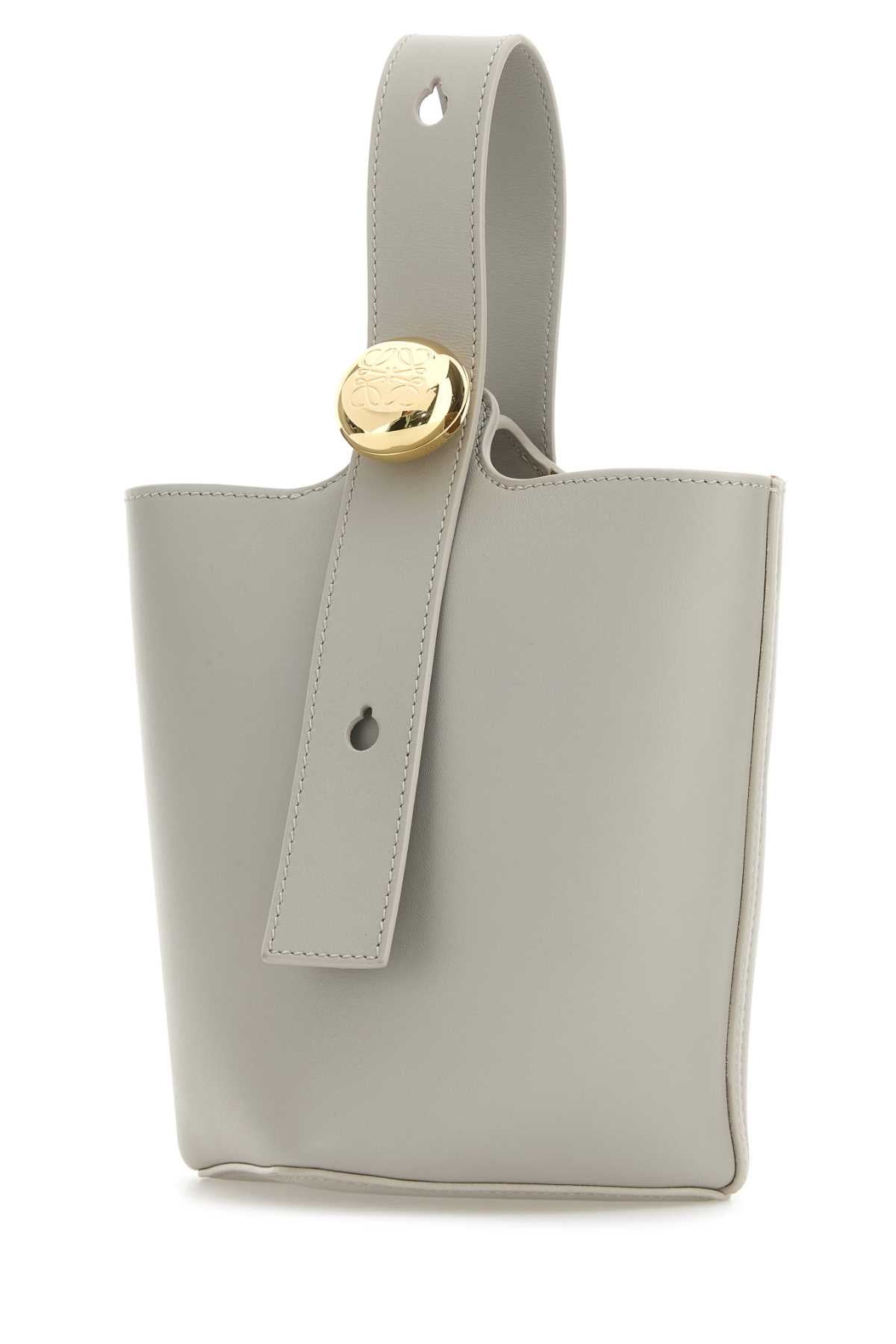 LOEWE PEBBLE BUCKET MINI For Women Exterior: 100% Calf Lining: 100% Suede Finishing: Gold metal