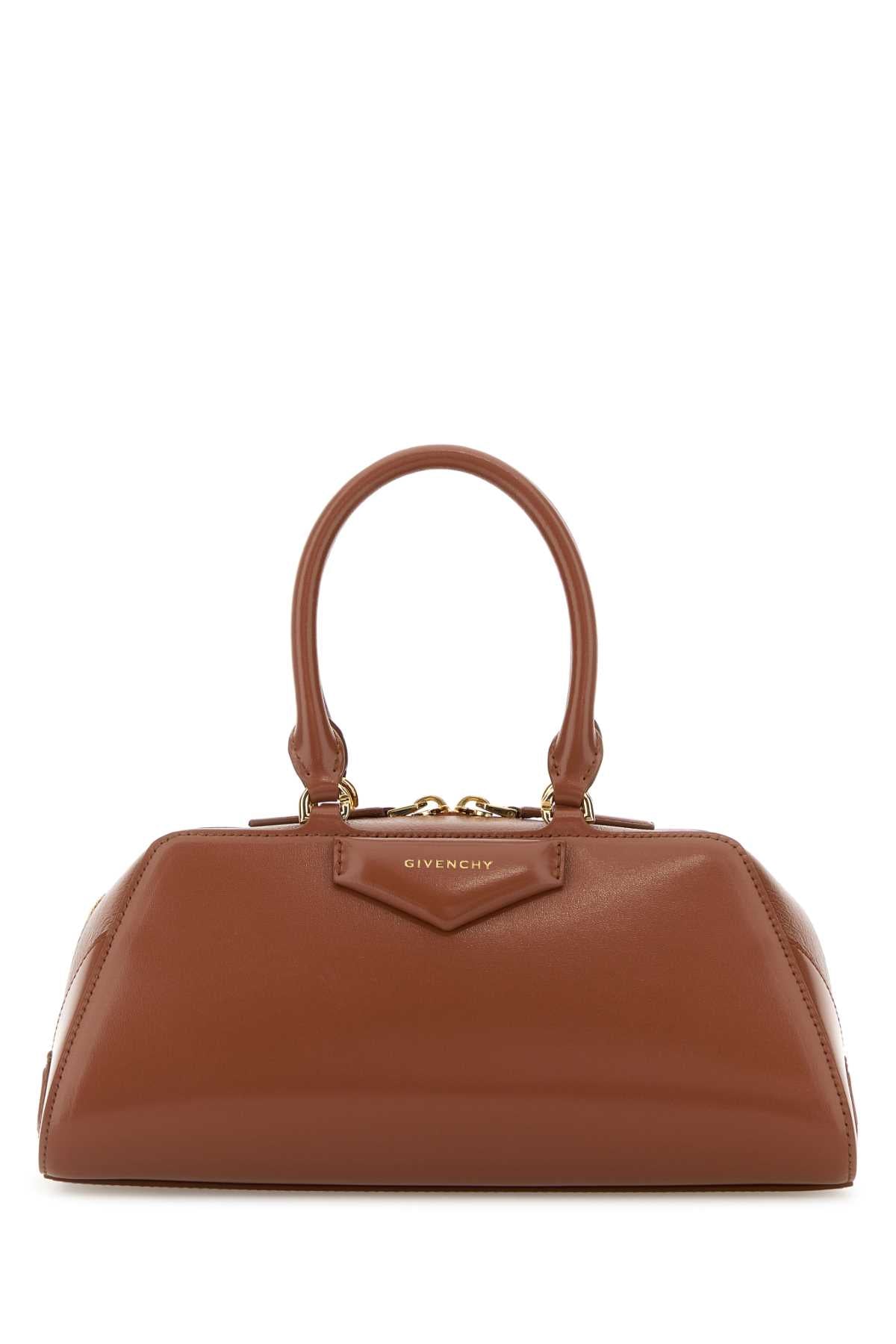 GIVENCHY ANTIGONA EAST WEST - SMALL BAG For Women Exterior: 100% Calf Lining: 100% Fabric Finishing: Golden metal
