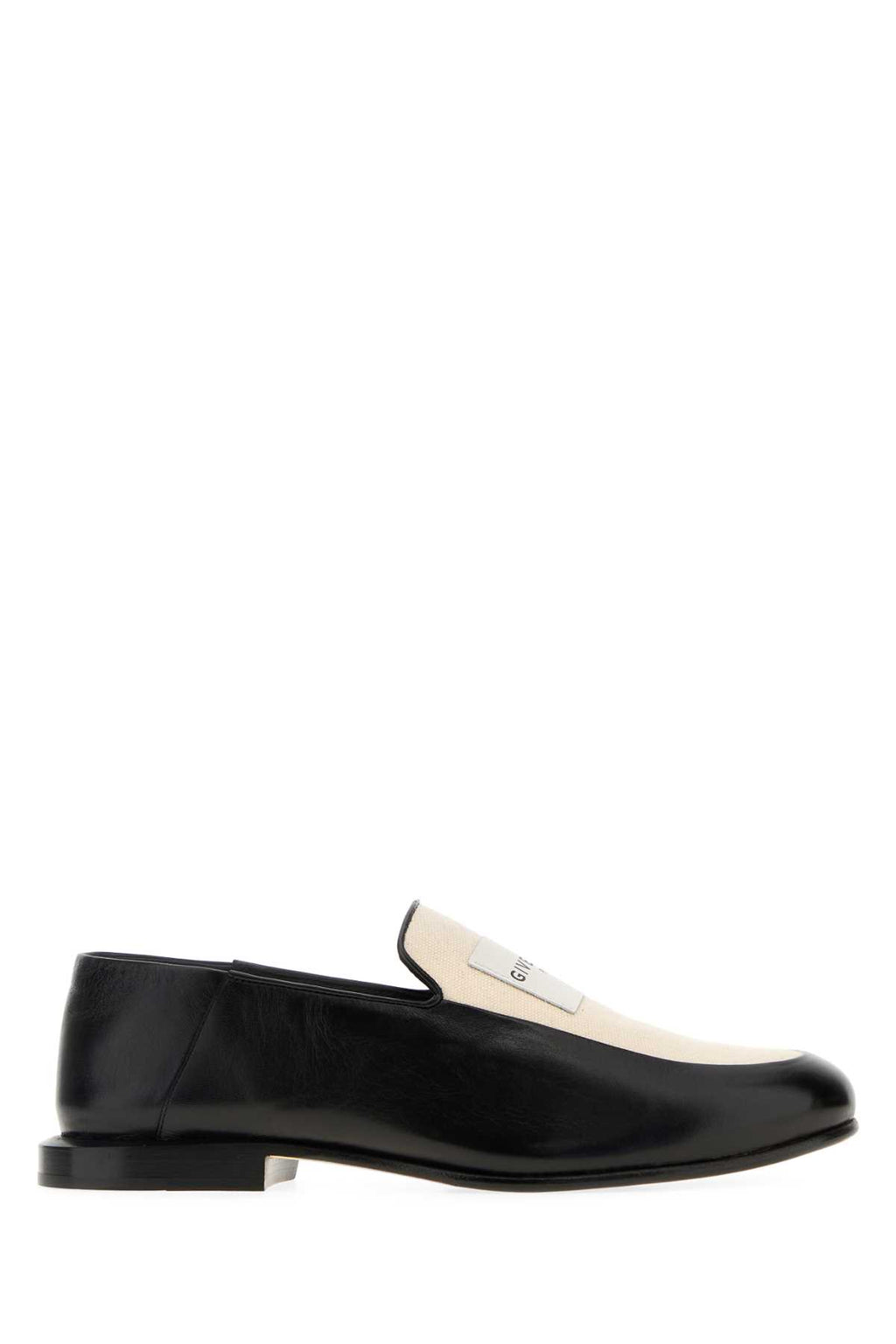 GIVENCHY LABEL LOAFER For Women Exterior: 100% Lamb 100% Fabric Interior: 100% Fabric Sole: Rubber