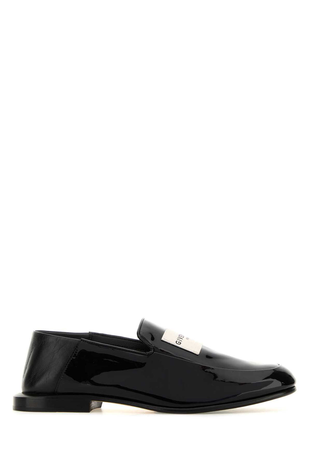 GIVENCHY LABEL LOAFER For Women Exterior: 100% Calf Interior: 100% Cotton Sole: Rubber