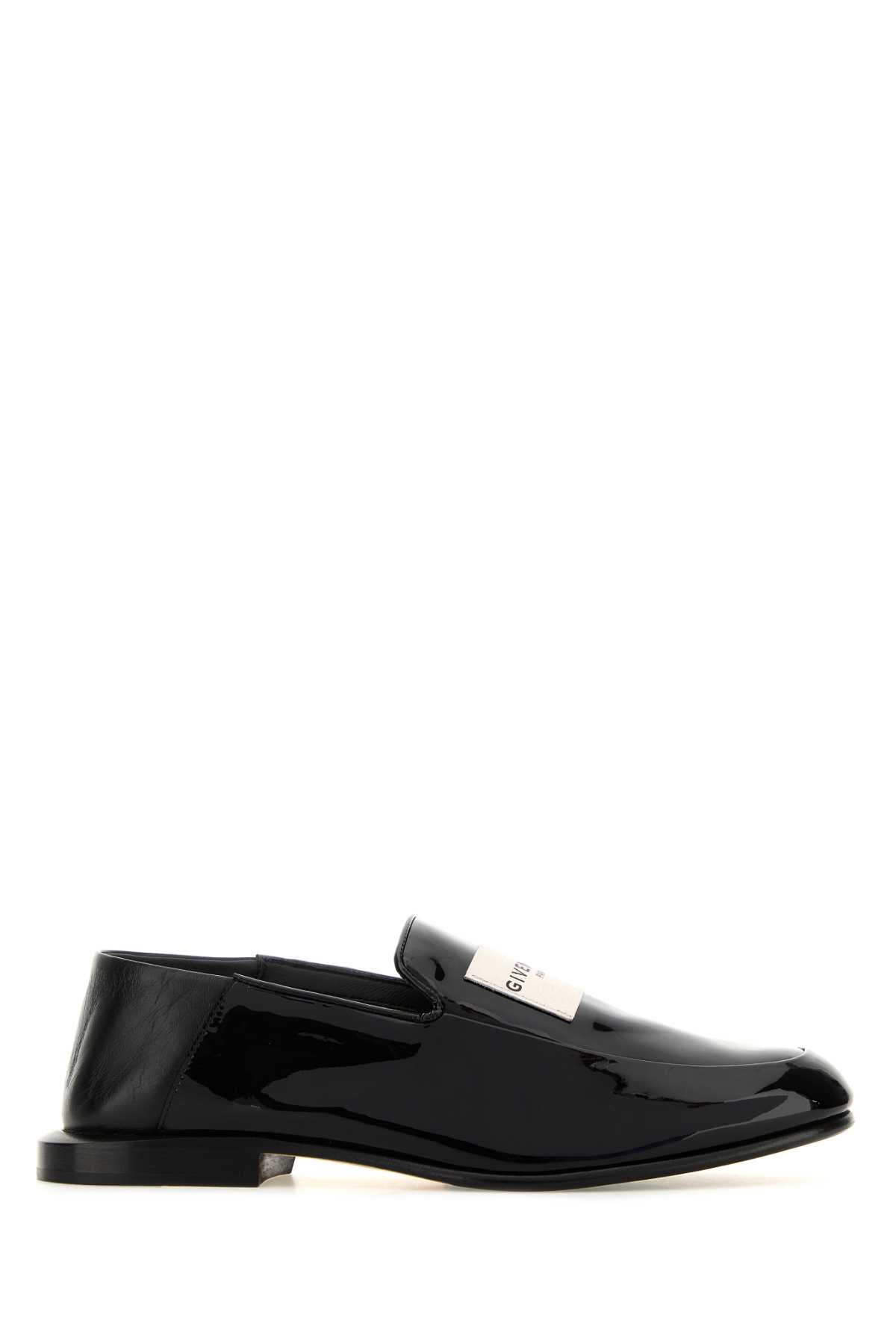 GIVENCHY LABEL LOAFER For Women Exterior: 100% Calf Interior: 100% Cotton Sole: Rubber