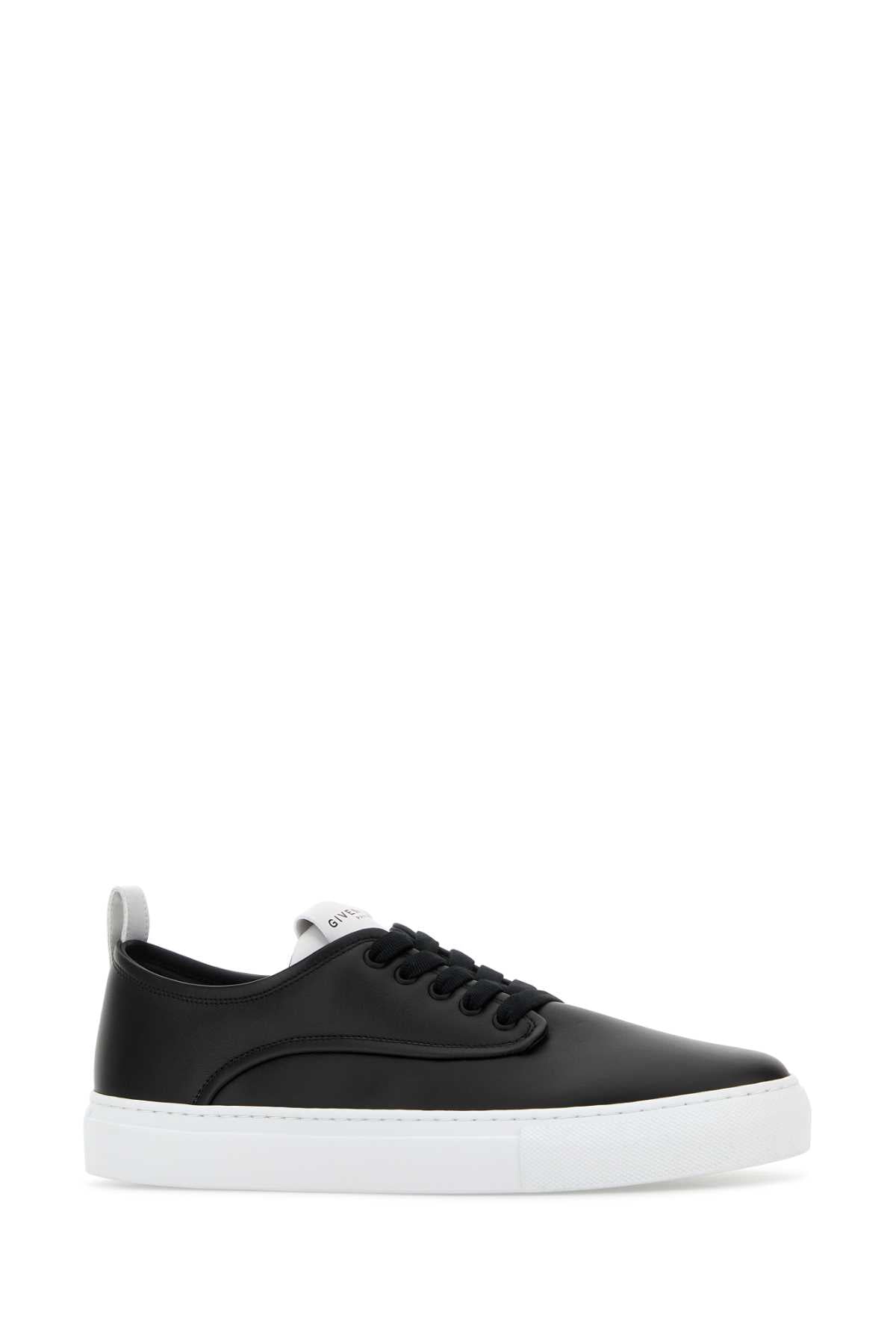 GIVENCHY NEW CITY LOW SNEAKERS For Men Exterior: 100% Calf Interior: 100% Lamb Sole: Rubber