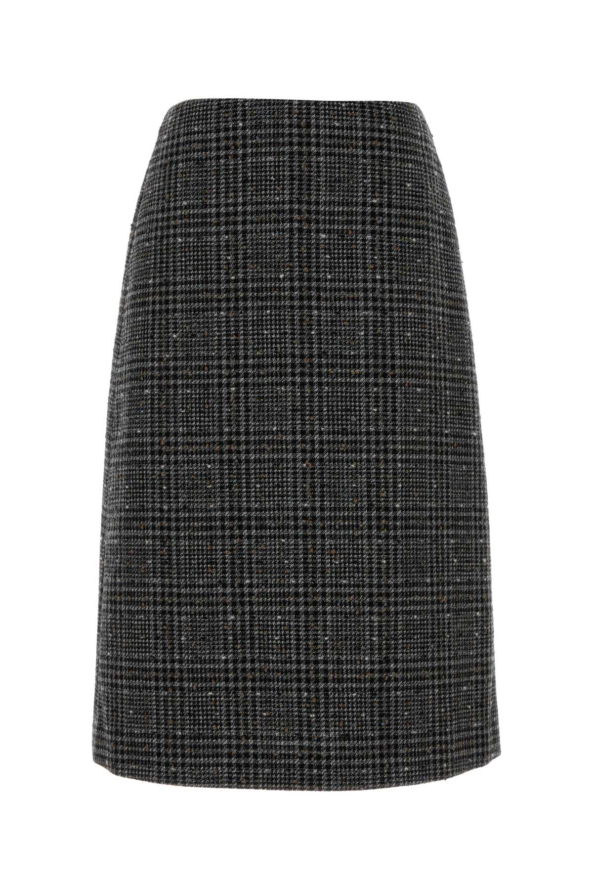 FENDI GONNA TWEED COAT For Women Exterior: 91% Virgin wool 7% Cotton 2% Nylon Lining: 100% Silk
