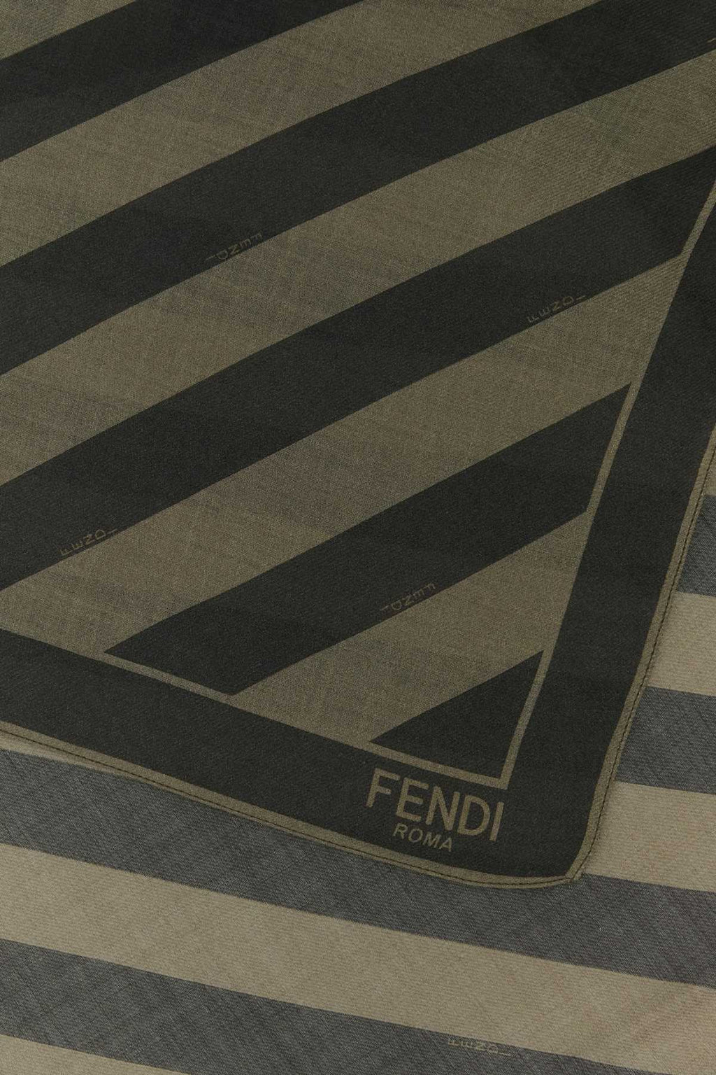 FENDI SCIALLE 140X140 PEQUIN For Men Exterior: 50% Silk 50% Wool