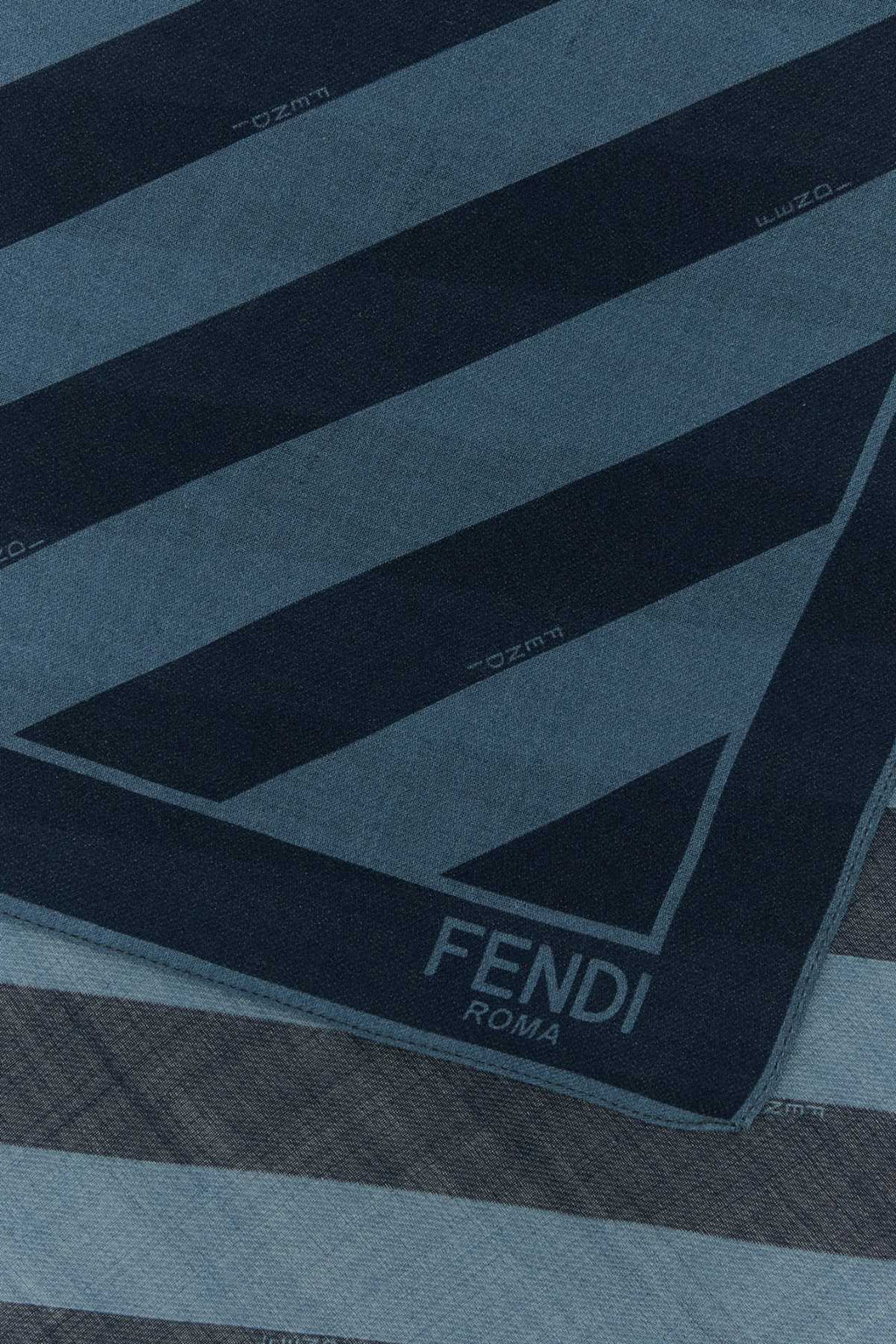 FENDI SCIALLE 140X140 PEQUIN For Men Exterior: 50% Silk 50% Wool
