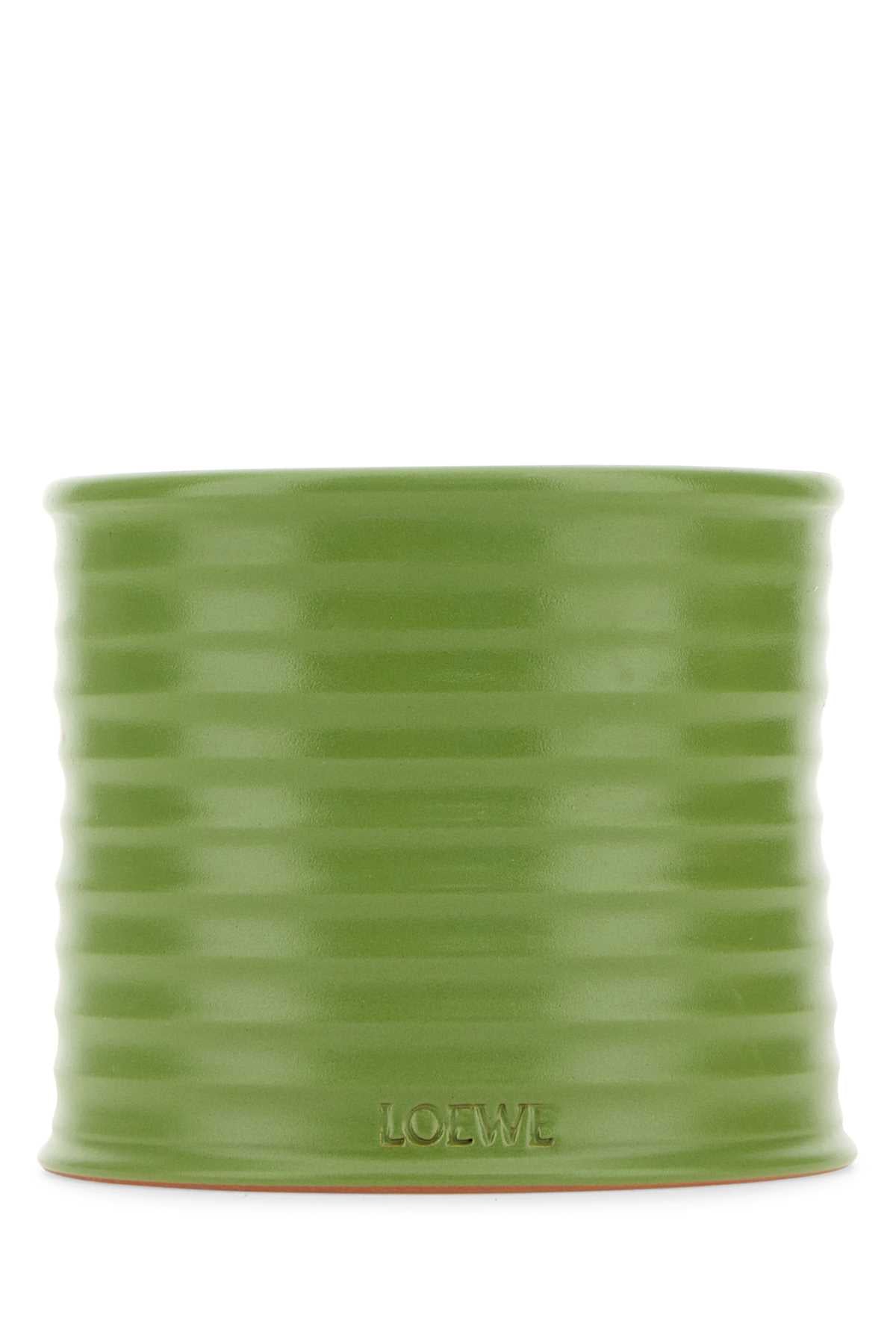 LOEWE CANDLE LUSCIOUS PEA M For UNISEX Exterior: 100% Terracotta Olfactory family: Green