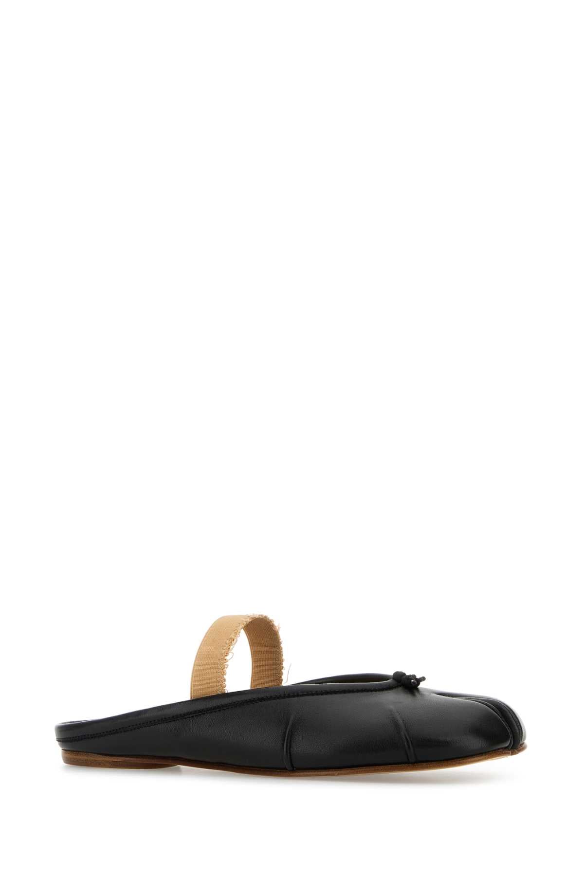 MAISON MARGIELA TABI BALLERINA MULE ELASTIC BAND For Women Tomaia: 100% Pelle Ovina - Contrasto: 74% Poliestere 26% Gomma - Fodera: 100% Pelle Ovina - Interno: 100% Pelle Ovina - Suola: 100% Pelle Bovina - Contrasto: 100% Gomma