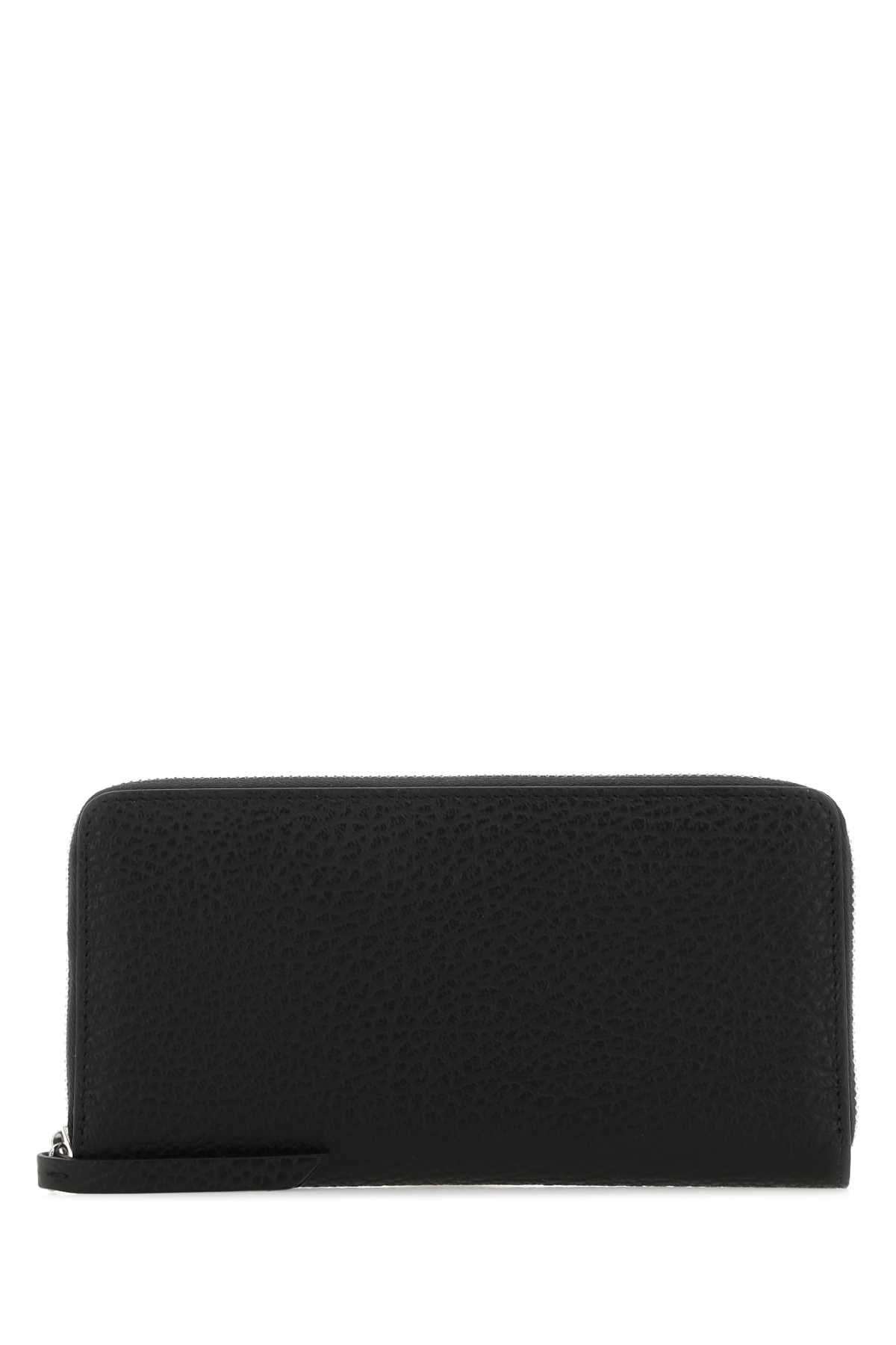 MAISON MARGIELA WALLET ZIP AROUND CONTINENTAL For Women Corpo: 100% Pelle Bovina - Interno: 100% Pelle Bovina - Fodera: 100% Viscosa - Minuteria Metallica: 100% Ottone - Minuteria Metallica 1: 100% Zama
