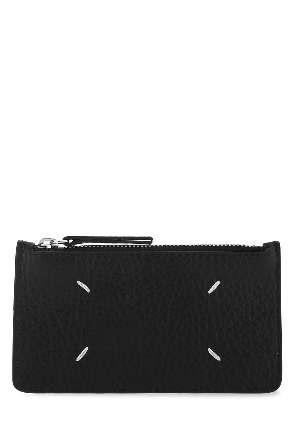 MAISON MARGIELA PORTAFOGLIO For Women Corpo: 100% Pelle Bovina - Interno: 100% Pelle Bovina - Fodera: 100% Viscosa - Minuteria Metallica: 100% Ottone - Minuteria Metallica 1: 100% Zama
