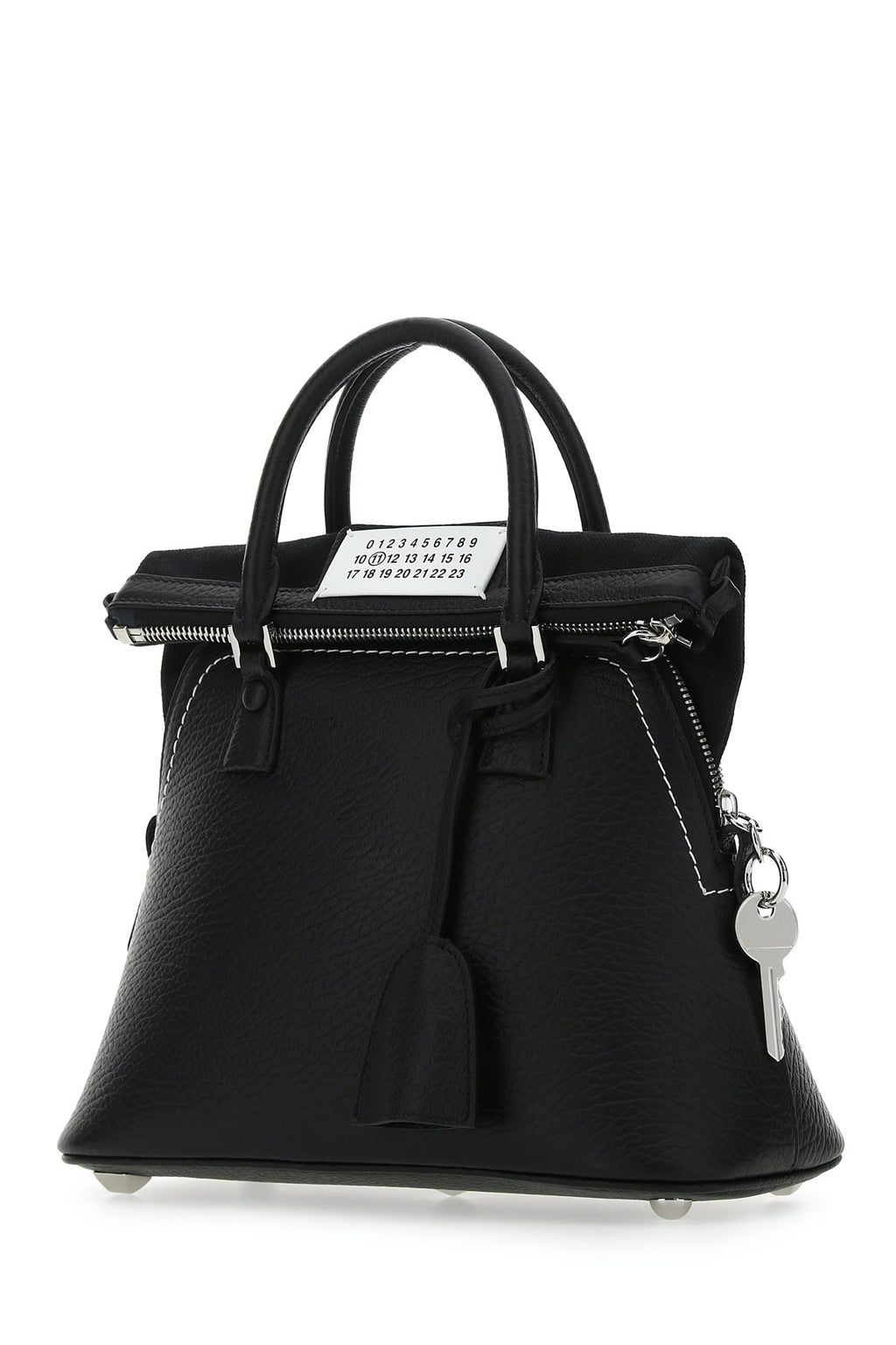 MAISON MARGIELA 5AC CLASSIQUE MINI For Women Corpo: 100% Pelle Bovina - Contrasto: 79% Cotone 15% Poliestere 6% Altre Fibre - Fodera: 100% Cotone - Interno: 100% Pelle Bovina - Minuteria Metallica: 94% Zinc Alloy 4% Alluminio 2% Rame - Minuteria Metallica 1: 100% Ottone
