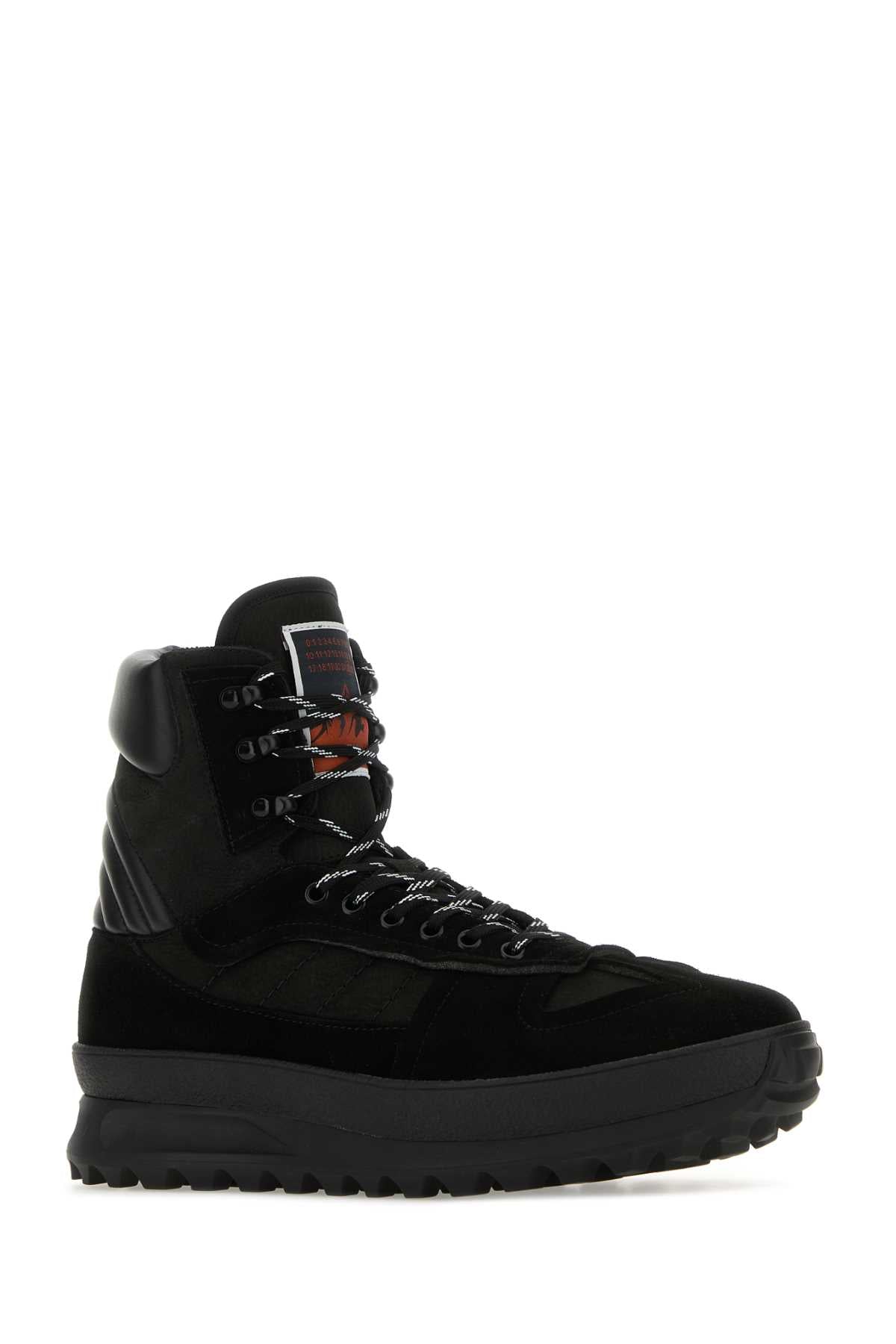 MAISON MARGIELA SNEAKERS For Men Exterior: 100% Calf 100% Suede Interior: 100% Polyester Sole: Rubber