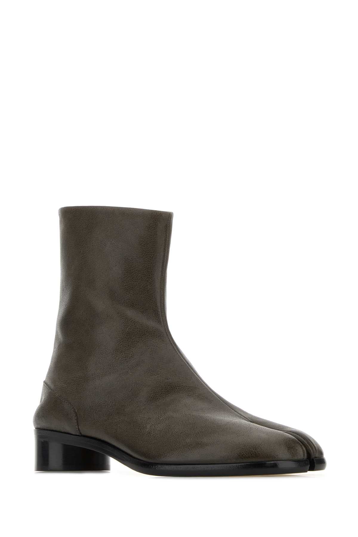 MAISON MARGIELA TABI ANKLE BOOTS H30 For Men Exterior: 100% Leather Interior: 100% Leather Sole: Leather