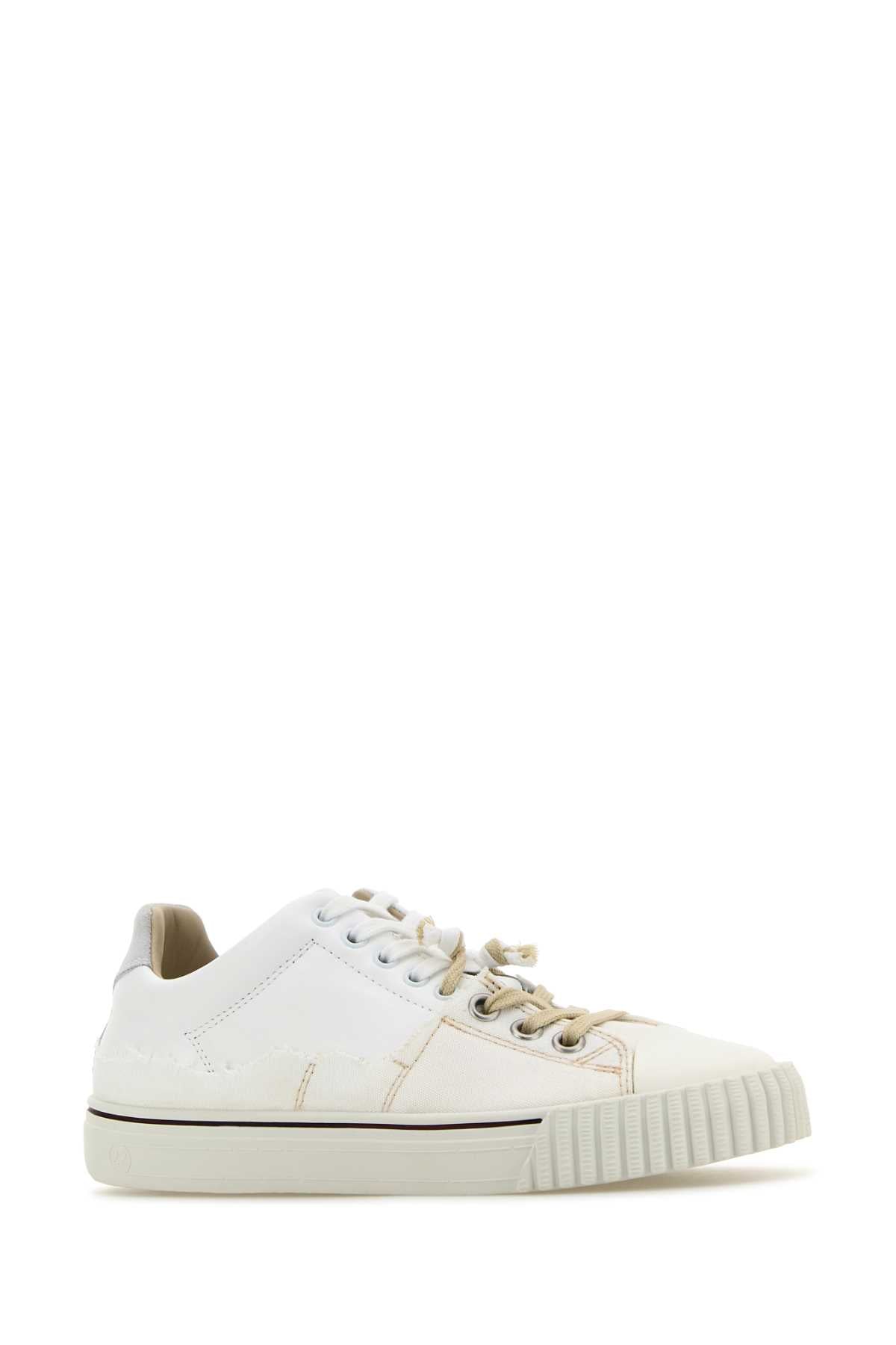 MAISON MARGIELA NEW EVOLUTION LOW For Women Tomaia: 100% Pelle Bovina - Contrasto: 100% Cotone - Contrasto: 100% Pelle Bovina - Fodera: 100% Pelle Bovina - Contrasto: 100% Cotone - Interno: 100% Pelle Bovina - Suola: 100% Gomma