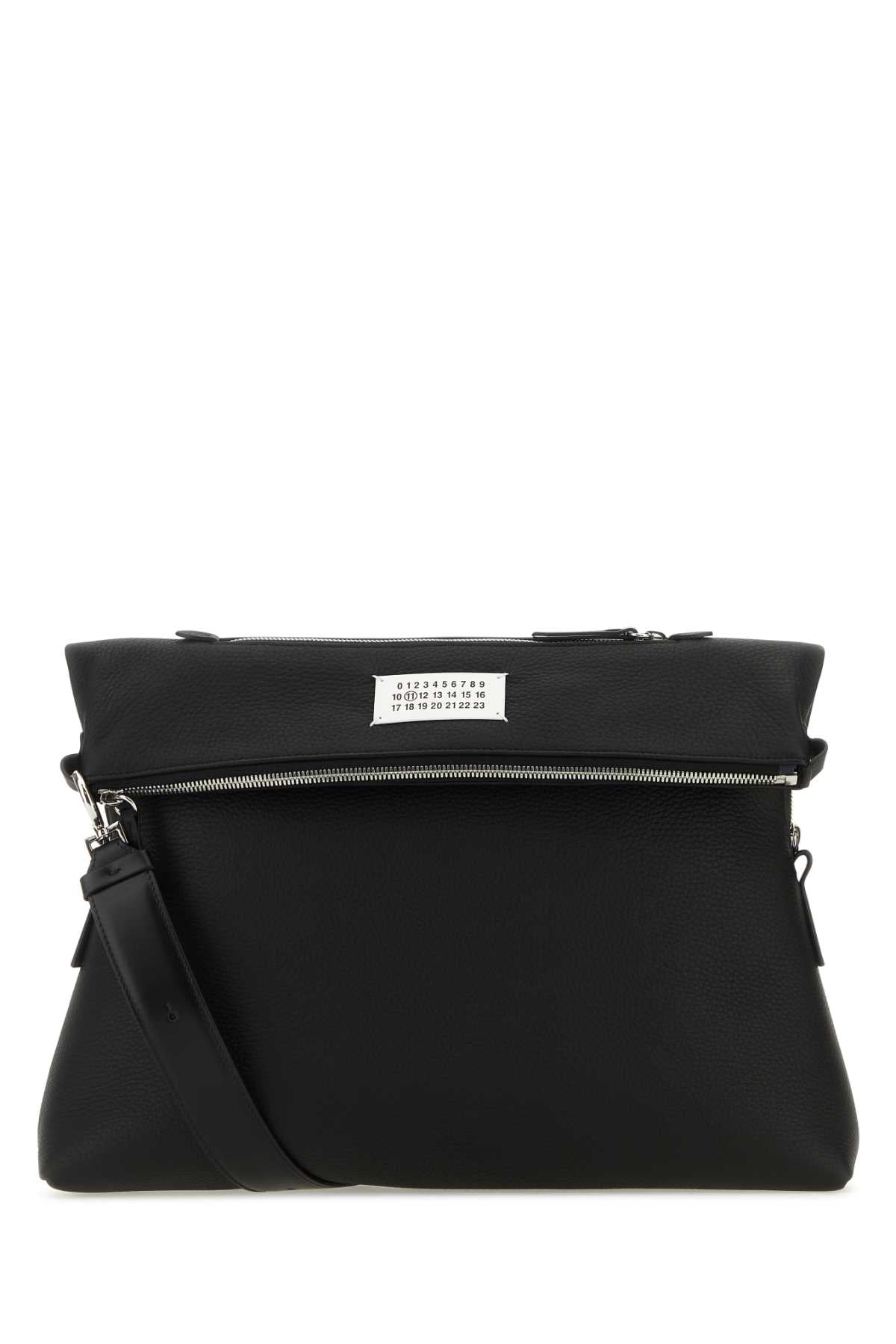 MAISON MARGIELA BORSA For Men Corpo: 100% Pelle Di Cervo - Contrasto: 100% Pelle Bovina - Fodera: 100% Cotone - Interno: 100% Pelle Di Cervo - Minuteria Metallica: 94% Zinc Alloy 4% Alluminio 2% Rame - Minuteria Metallica 1: 100% Ottone