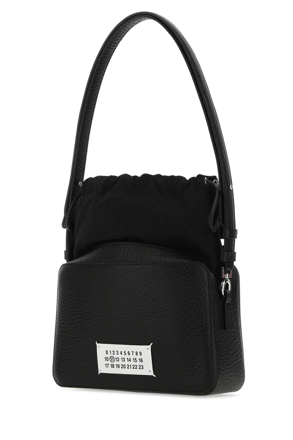 MAISON MARGIELA BORSA For Women Exterior: 100% Bovine leather 79% Cotton 15% Polyester 6% Other fibers Lining: 100% Cotton Finishing: Silver metal