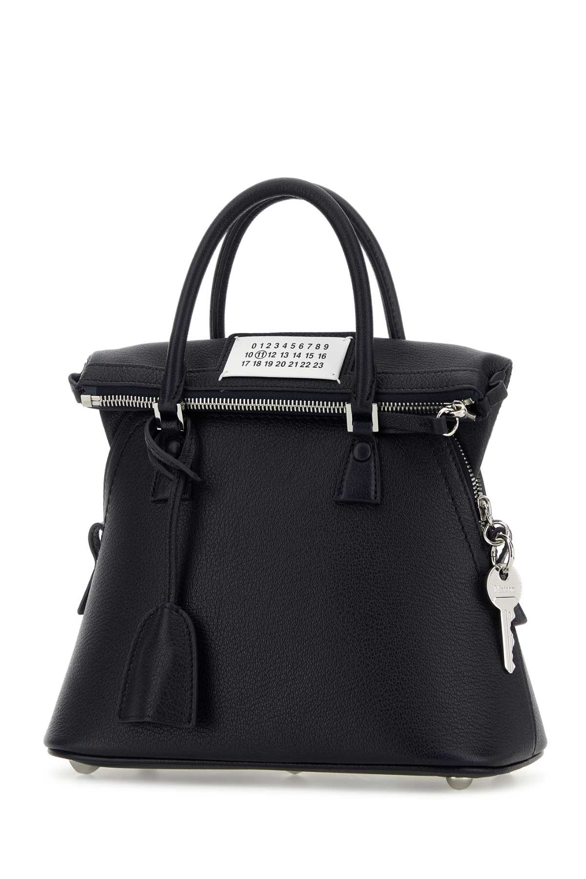 MAISON MARGIELA 5AC CLASSIQUE MINI For Men Corpo: 100% Pelle Caprina - Applicazione: 100% Pelle Bovina - Fodera: 100% Poliestere - Interno: 100% Pelle Caprina - Minuteria Metallica: 100% Ottone - Minuteria Metallica 1: 100% Zama