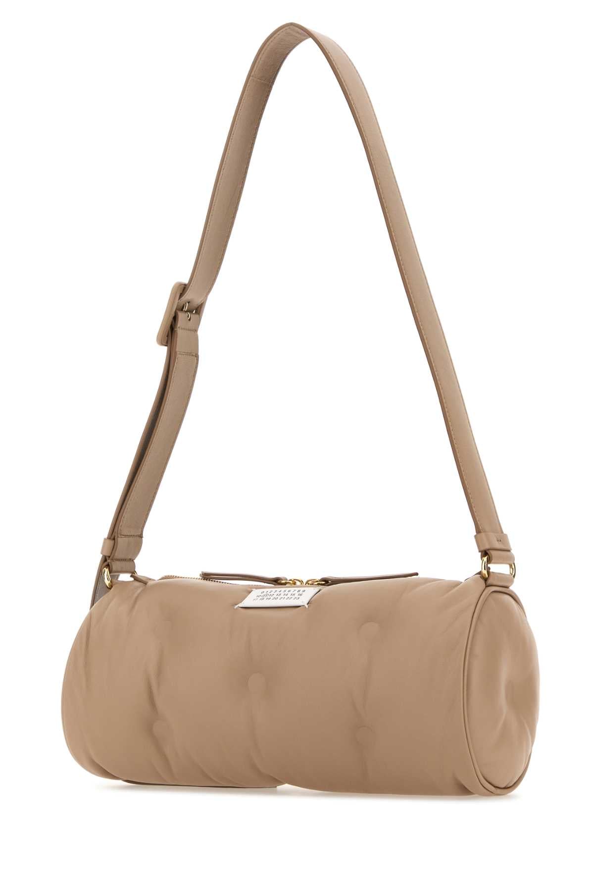 MAISON MARGIELA BORSA For Women Exterior: 100% Nappa leather Lining: 100% Fabric Finishing: Golden metal