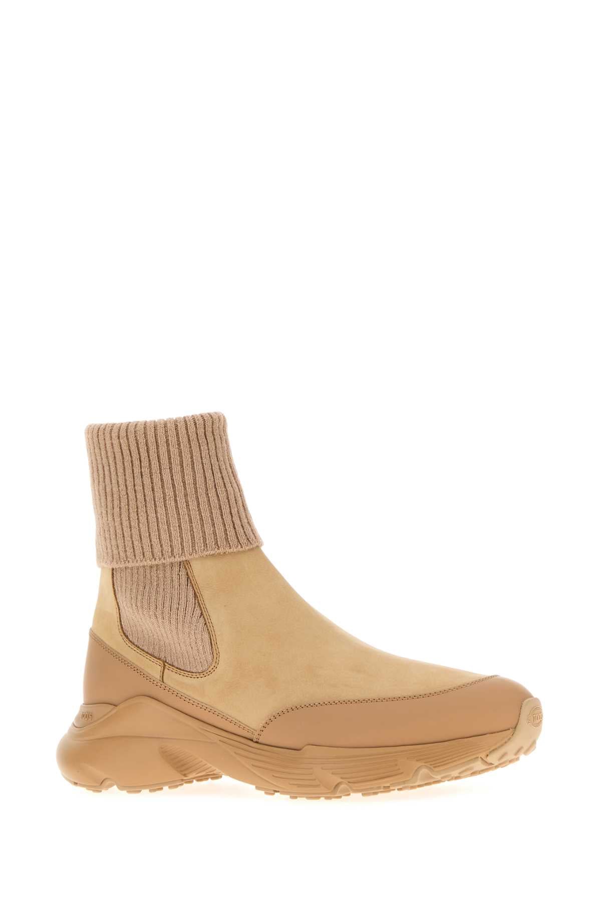 TOD'S SPORT. RUN 54C CALZINO POLACCO For Women Exterior: 100% Suede 100% Fabric Interior: 100% Fabric Sole: Rubber