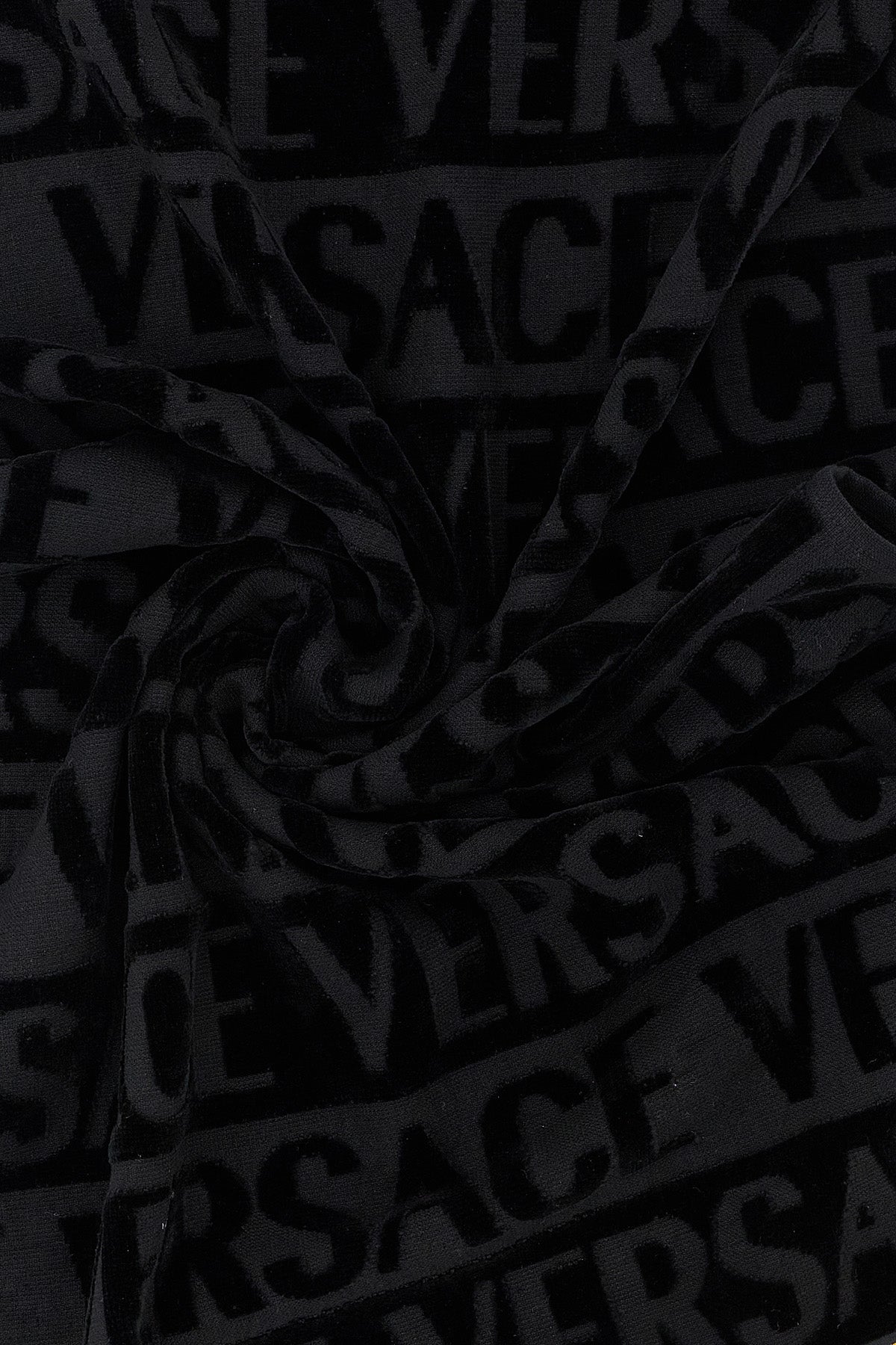 VERSACE HOME 'I love Baroque' towel