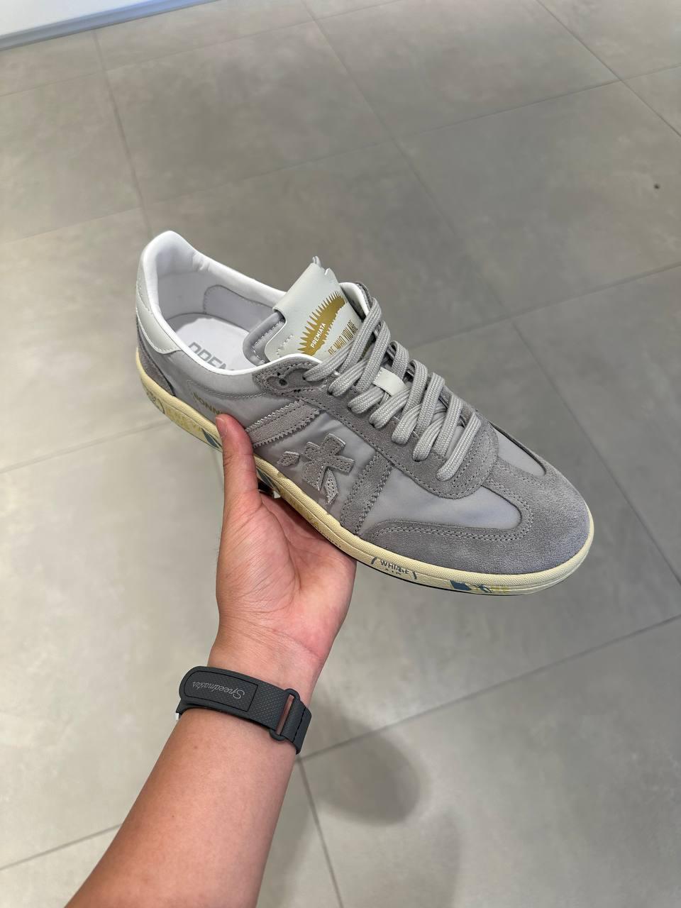 Bonnie 24 Sneakers