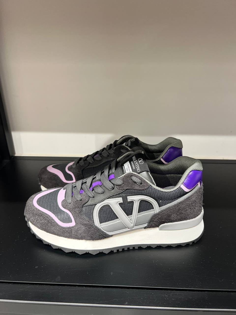 Rockrunner VLogo Sneakers