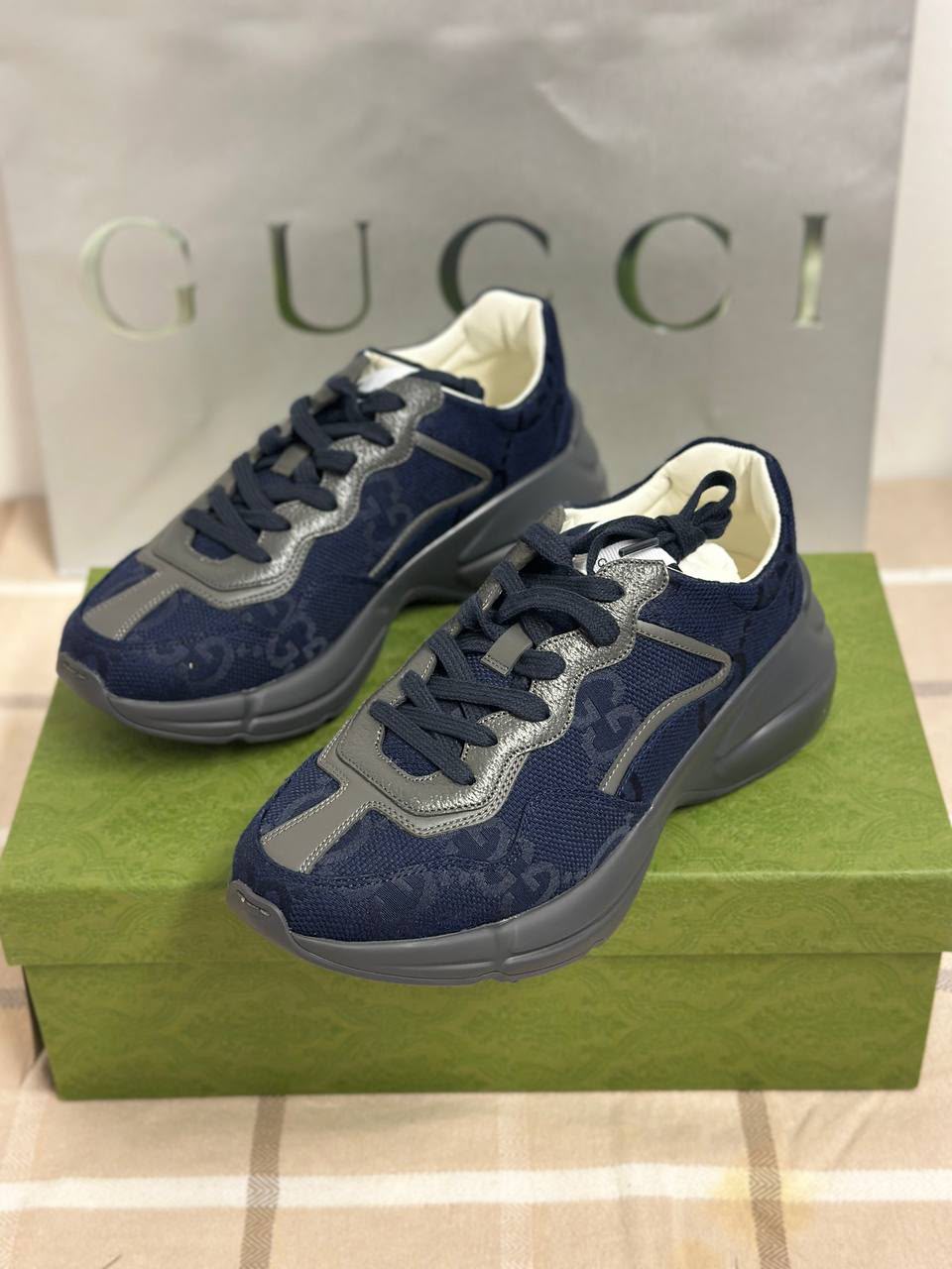 Ultrapace Sneakers