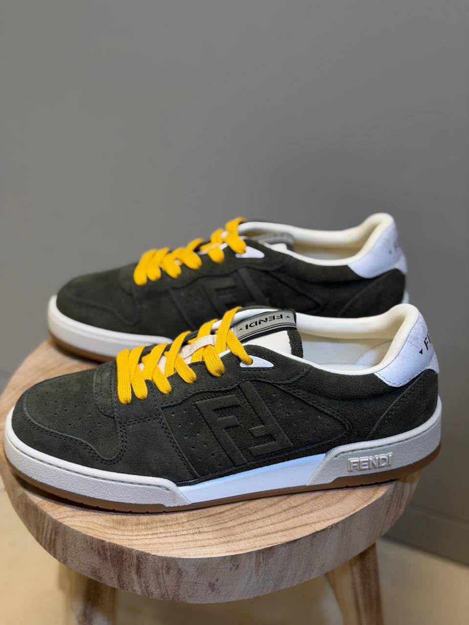 Match Low-Top Sneakers