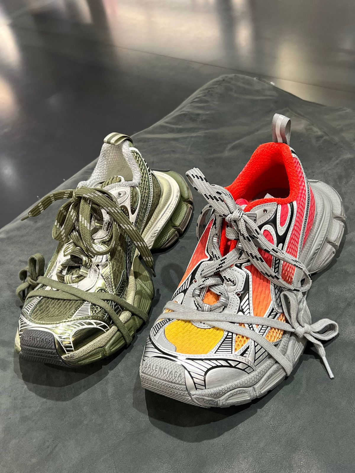 3XL Sneakers