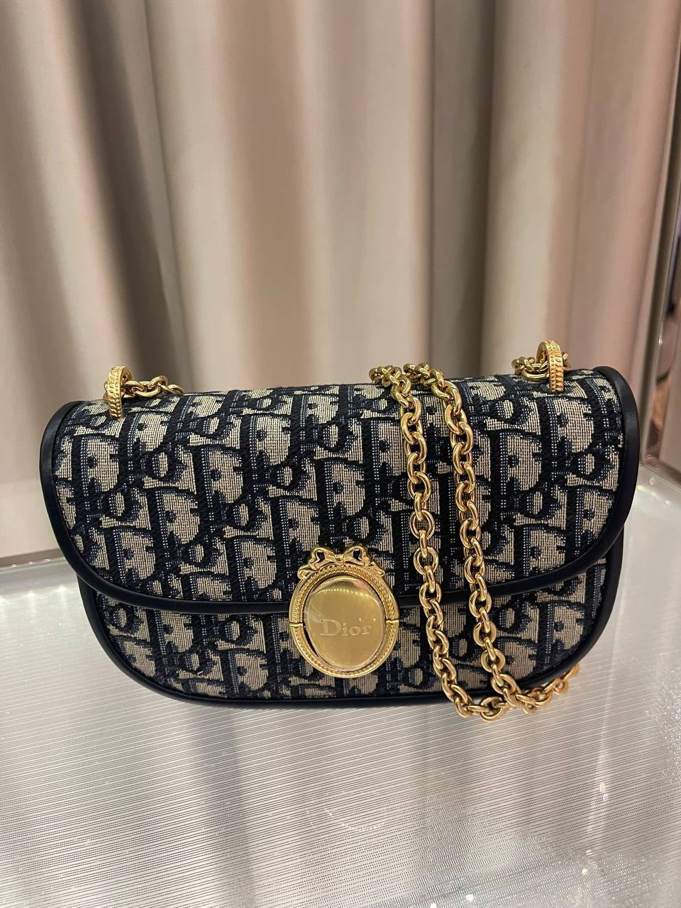 Vibe Hobo Bag