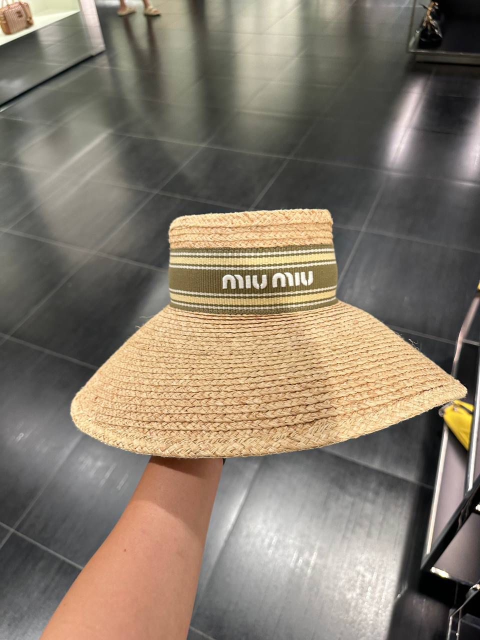 Straw visor with logo