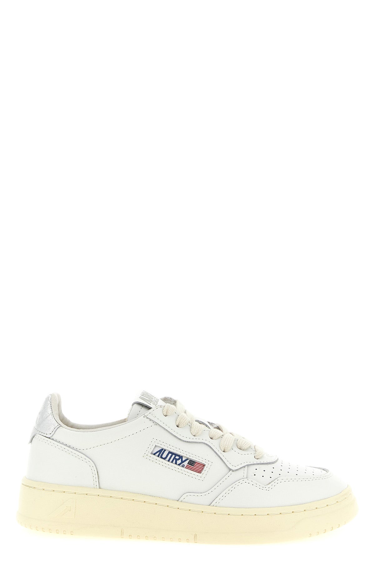 Medalist Low Sneaker