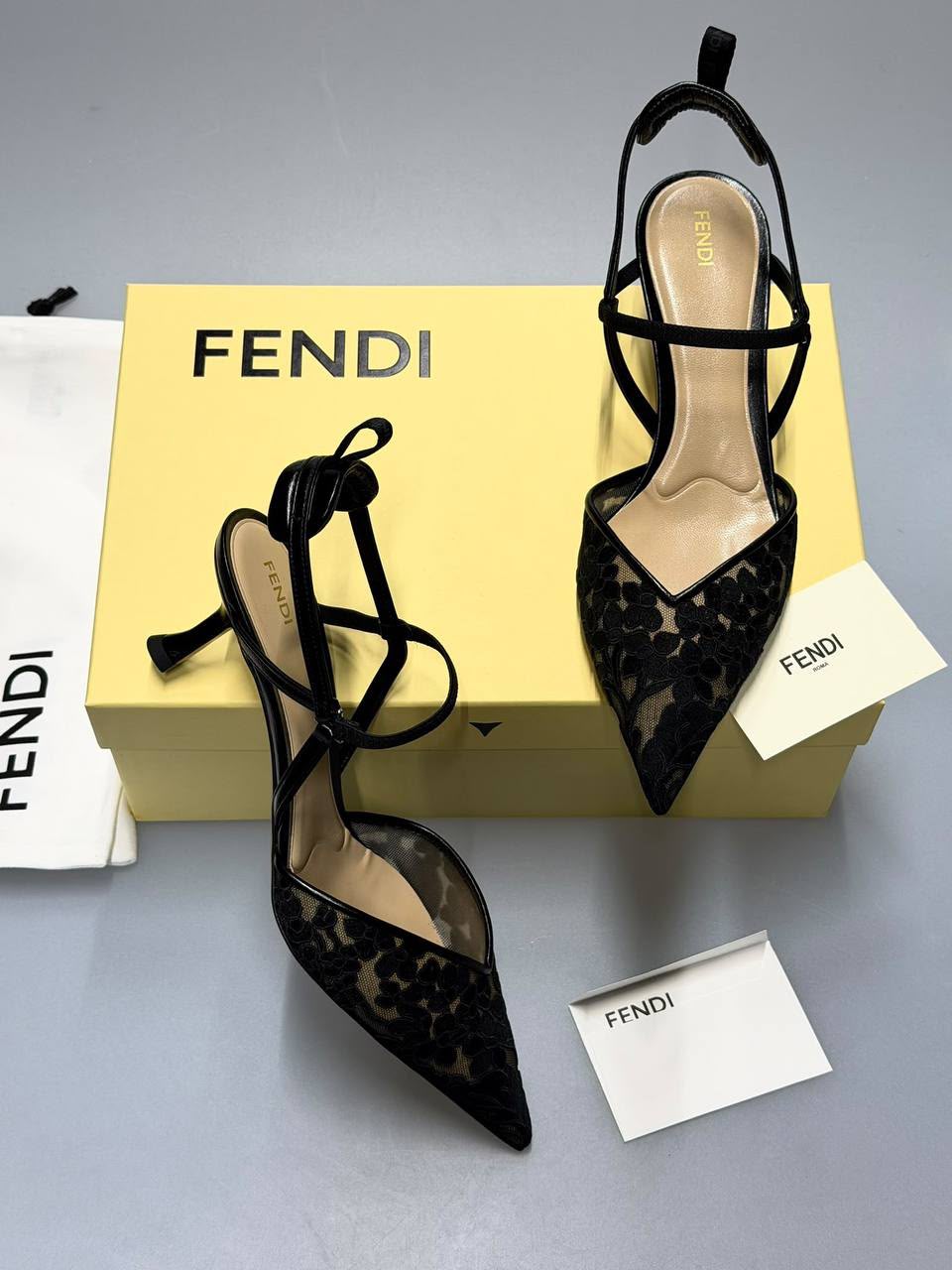 Colibrì Slingback Pumps
