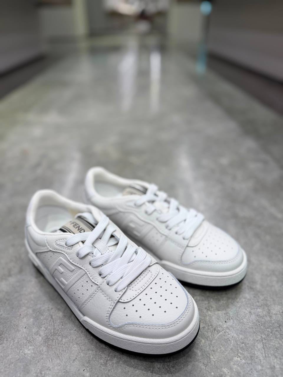 Match Sneakers