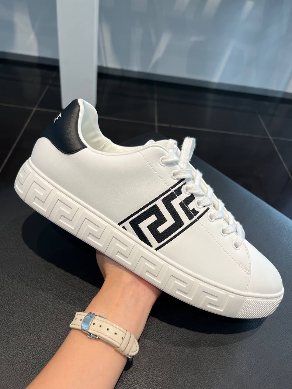 Greca Sole Sneakers