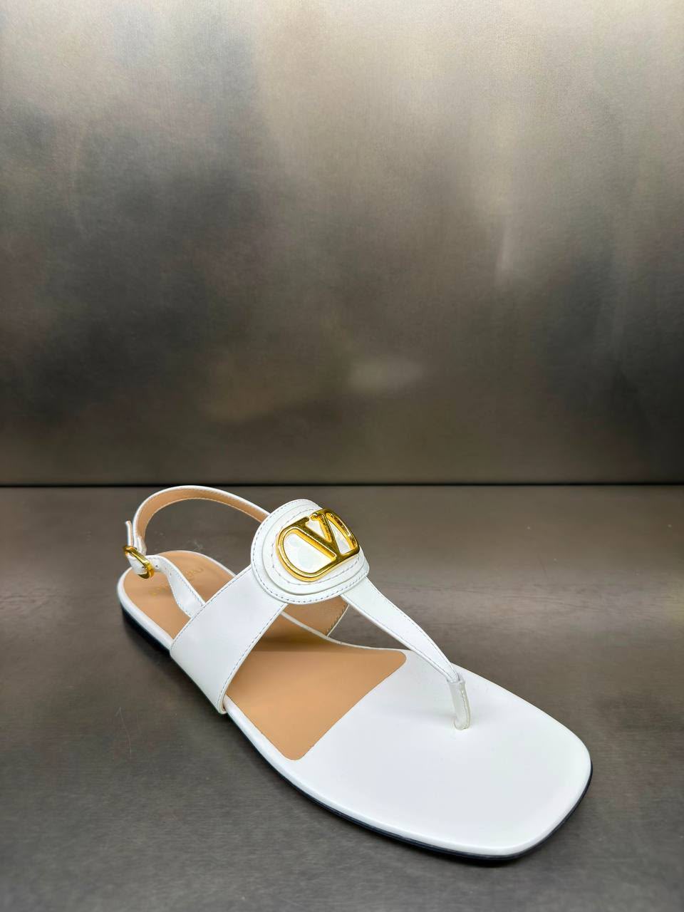 Garavani VLogo Signature Thong Sandal