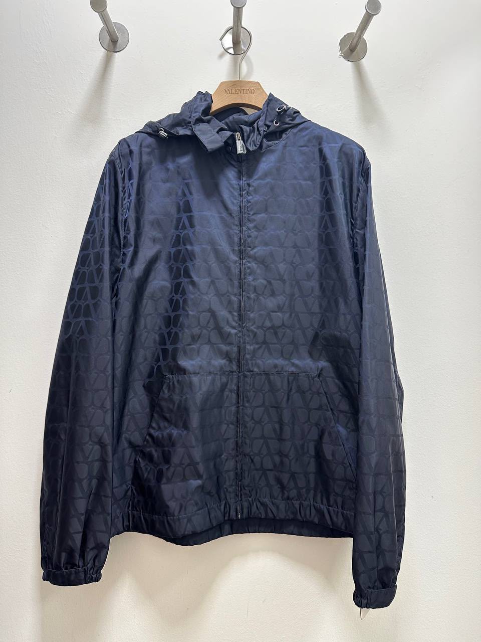 VLogo Signature Monogram Windbreaker